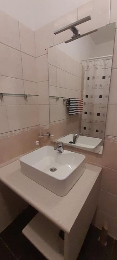Apartmani Kljunak ザトン エクステリア 写真