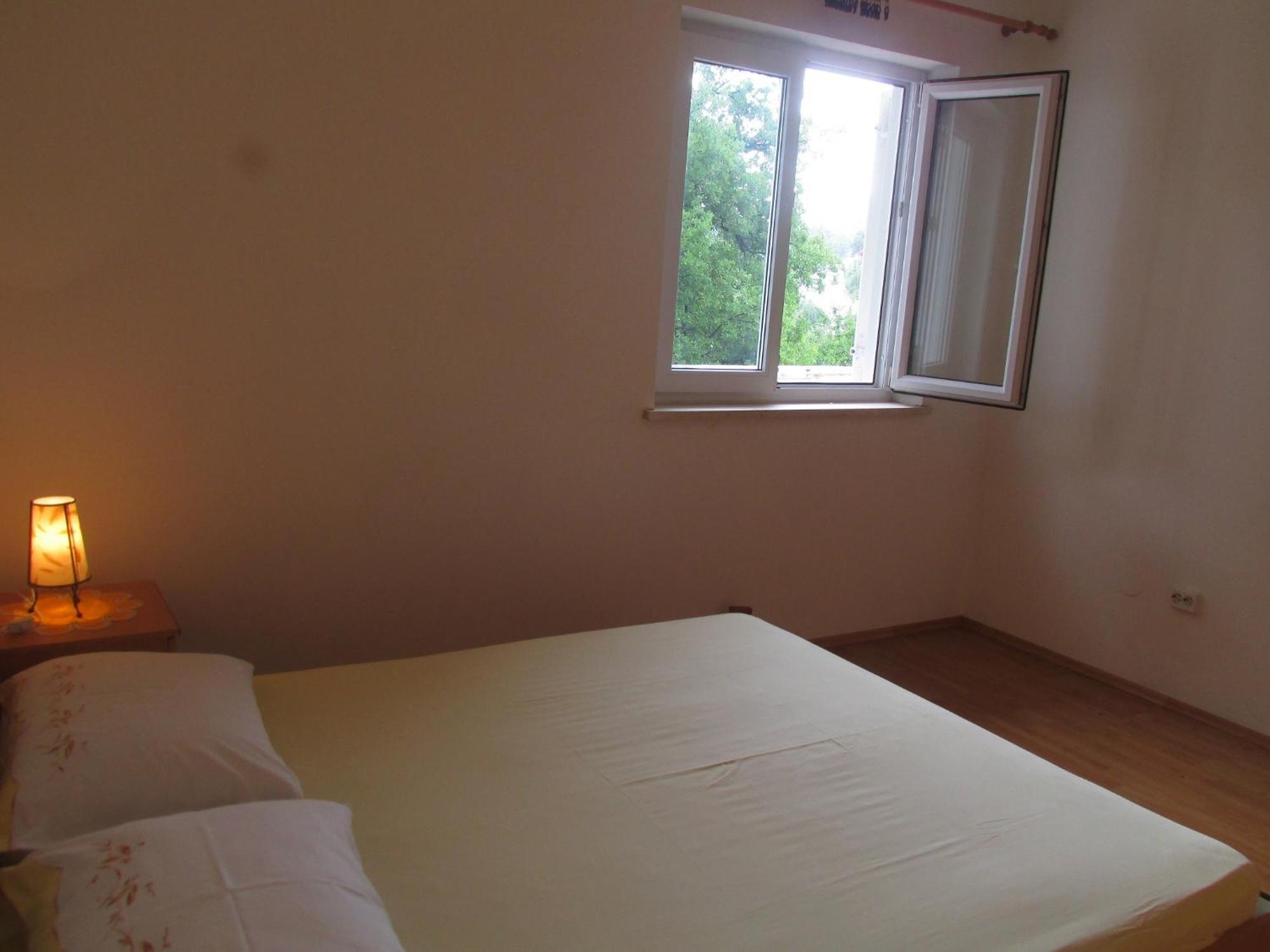 Apartmani Kljunak ザトン エクステリア 写真