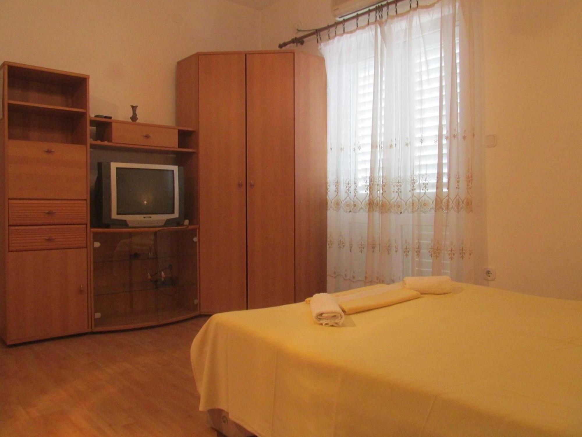 Apartmani Kljunak ザトン エクステリア 写真
