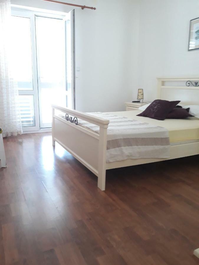 Apartmani Kljunak ザトン エクステリア 写真