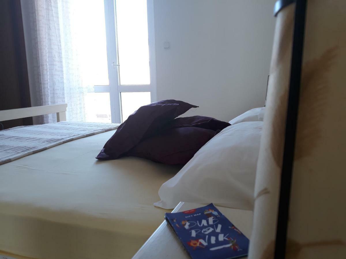 Apartmani Kljunak ザトン エクステリア 写真